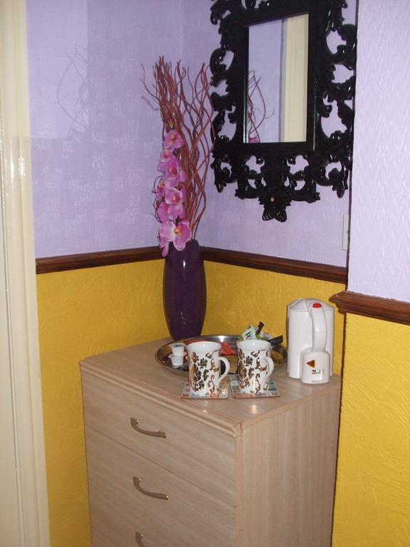 Cadeby Lodge Blackpool Zimmer foto